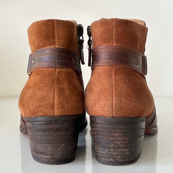 Clarks Maypearl Lilac Cognac Brown Leather Camel Ankle Boots Bootie Size 9.5 - Picture 8 of 16